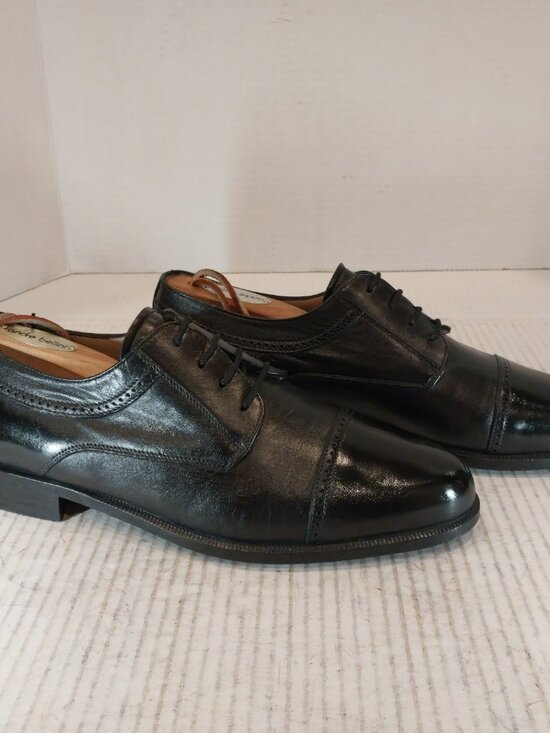 BALLY men\'s (SAVE $700) size 8 D black Derby. main image 4